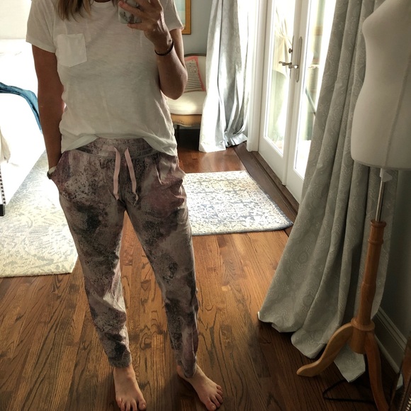 lululemon athletica Pants - Lululemon pants